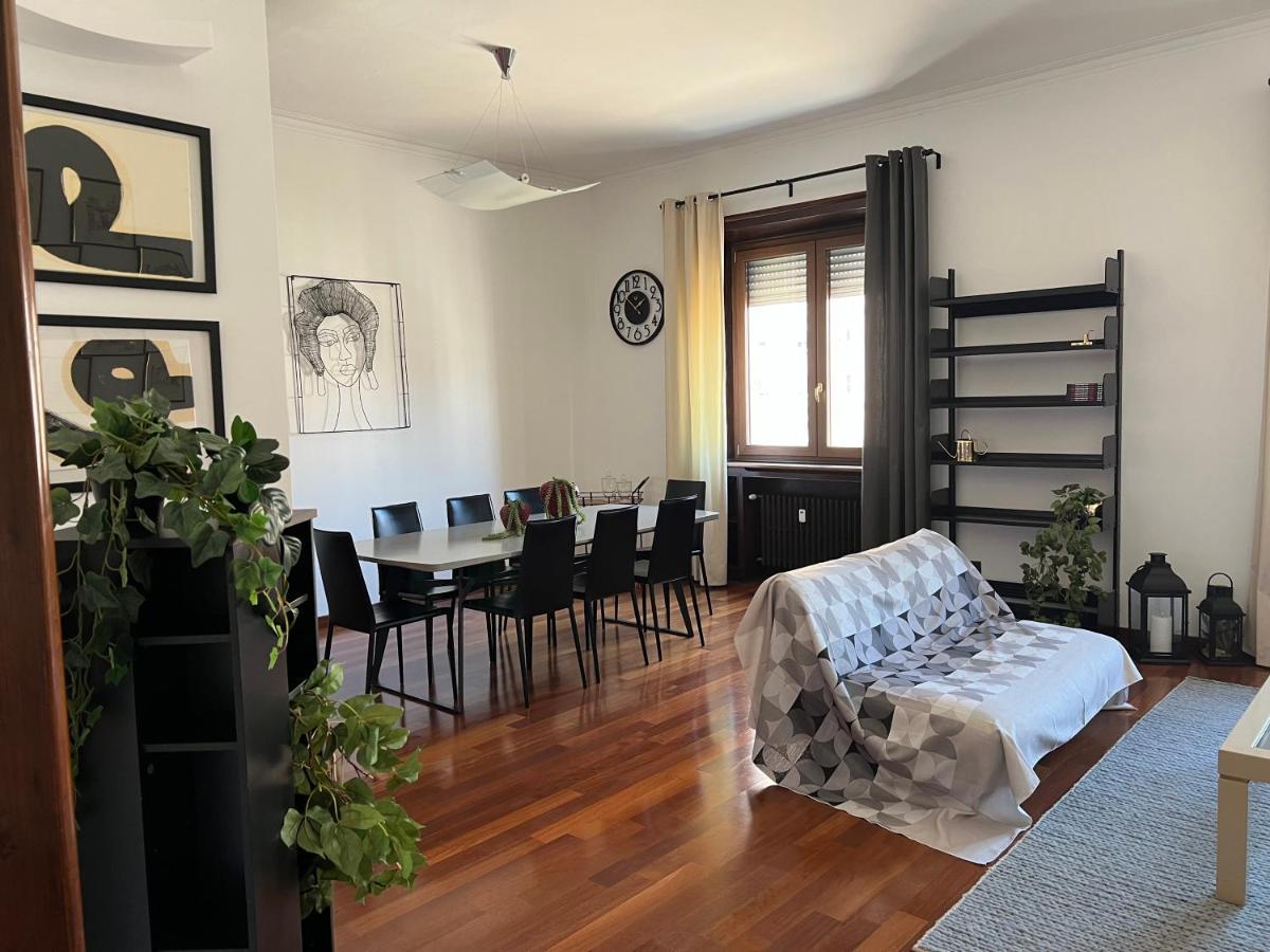 Rebecca'S Milano Collection: Repubblica Apartment Exterior photo